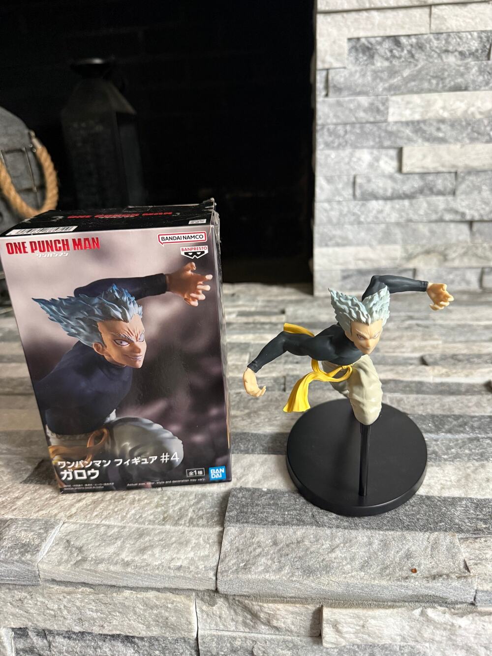 Bandai Spirits Banpresto One-Punch Man #4 Garou Collectible Figure